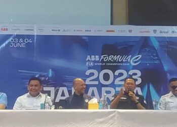 Ketua SC Bamsoet ,Ingatkan Pras Untuk Tidak Terlalu Keras Kritik Formula E