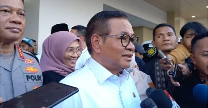 Gubernur Pramono Berikan Kebebasan Sistem Belajar  Untuk Siswa SMAN 72