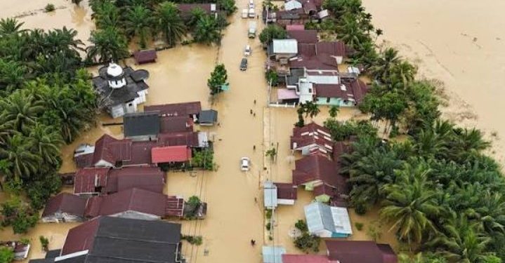 Banjir Dahsyat Landa Sumatera Sumbar dan Aceh Infrastuktur Porak Poranda
