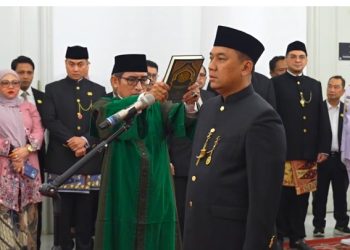 Gubernur Pramono Resmi Lantik Uus Kuswanto Jadi Sekda DKI Jakarta
